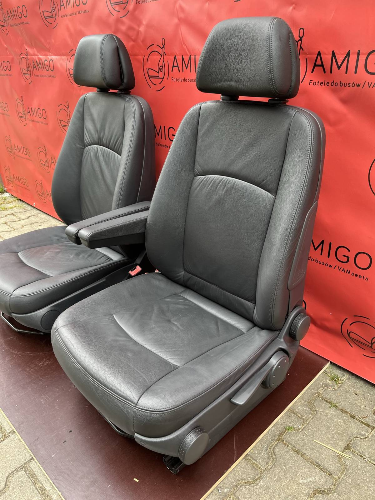 Seat Mercedes Vito W639 driver passenger 2003-2014 armrest adjustments