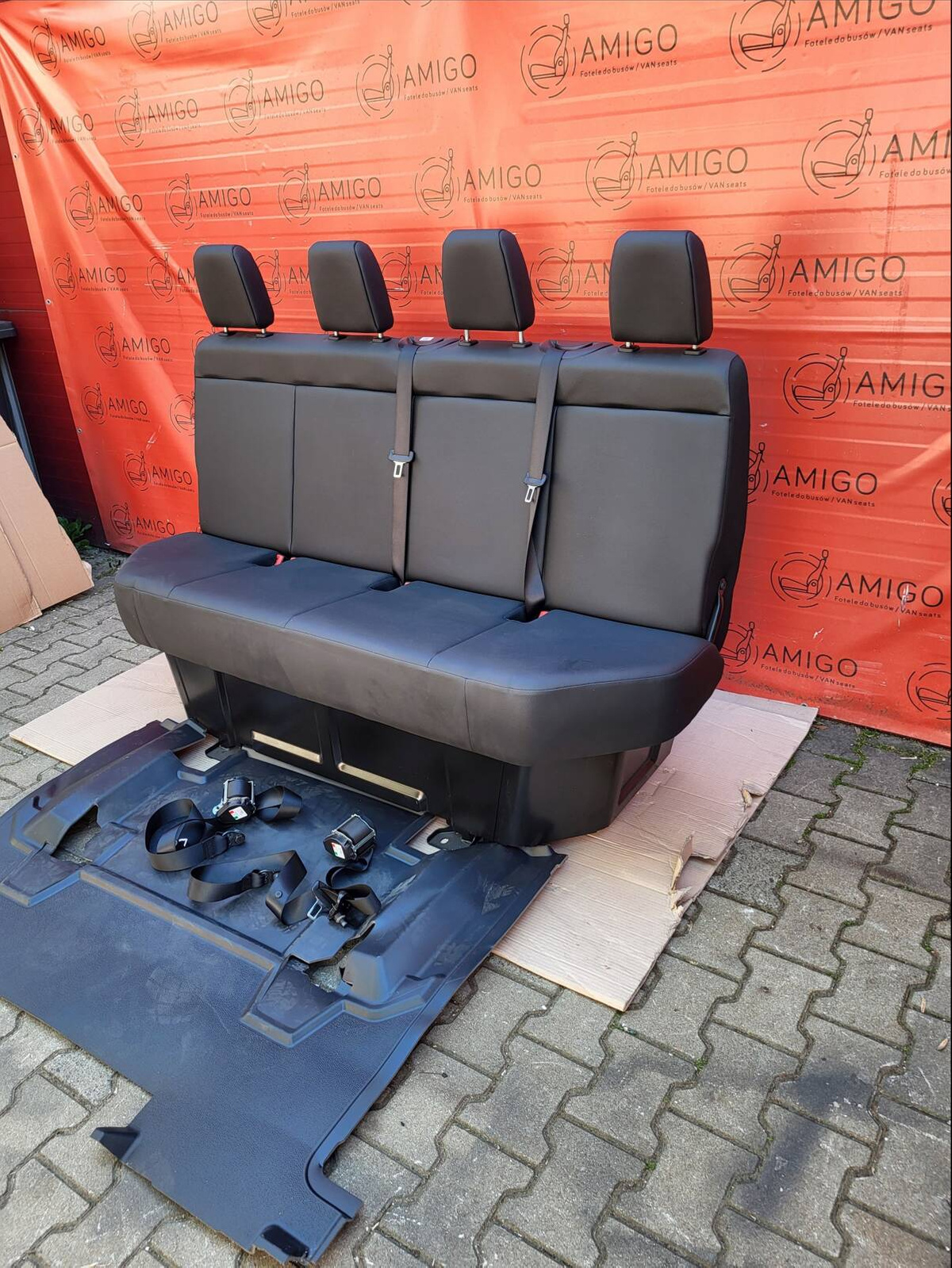 Seat Mercedes Sprinter W907 CREW CAB quadruple rear four-seats bench belts floor