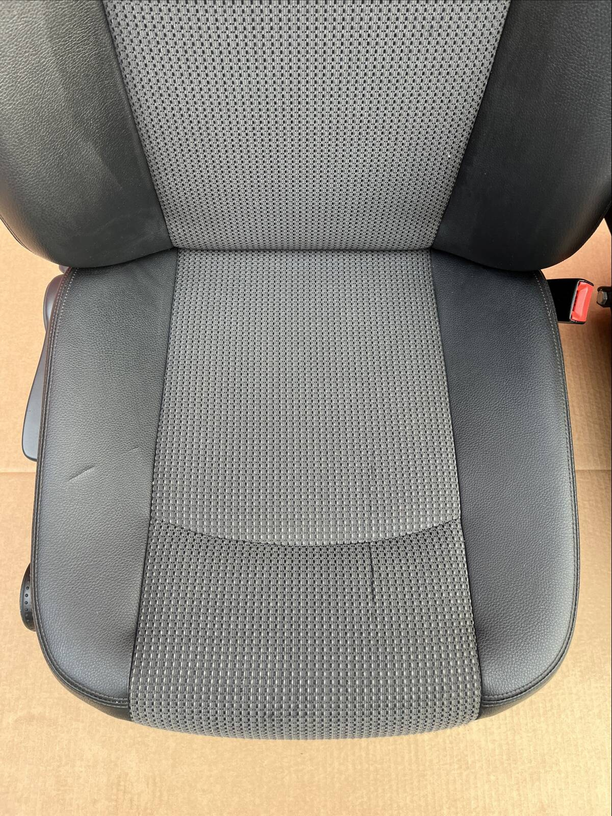 Seat Mercedes Vito W639 driver passenger 2003-2014 armrest adjustments heated