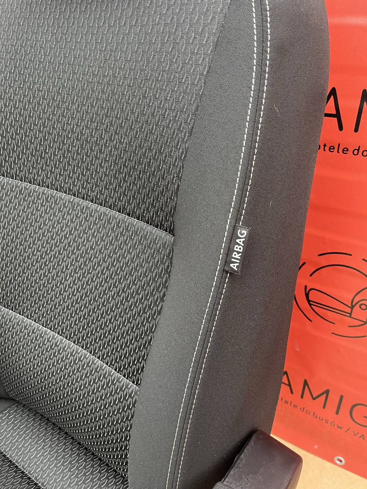 Driver passenger Captain swivel seats seat VW T6 Caravelle t5 Kutamo airbag heated