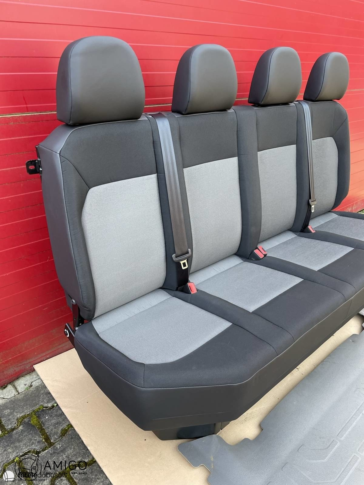 Seat VW Crafter II MAN TGE 2016-2025 quadruple rear four-seats bench belts