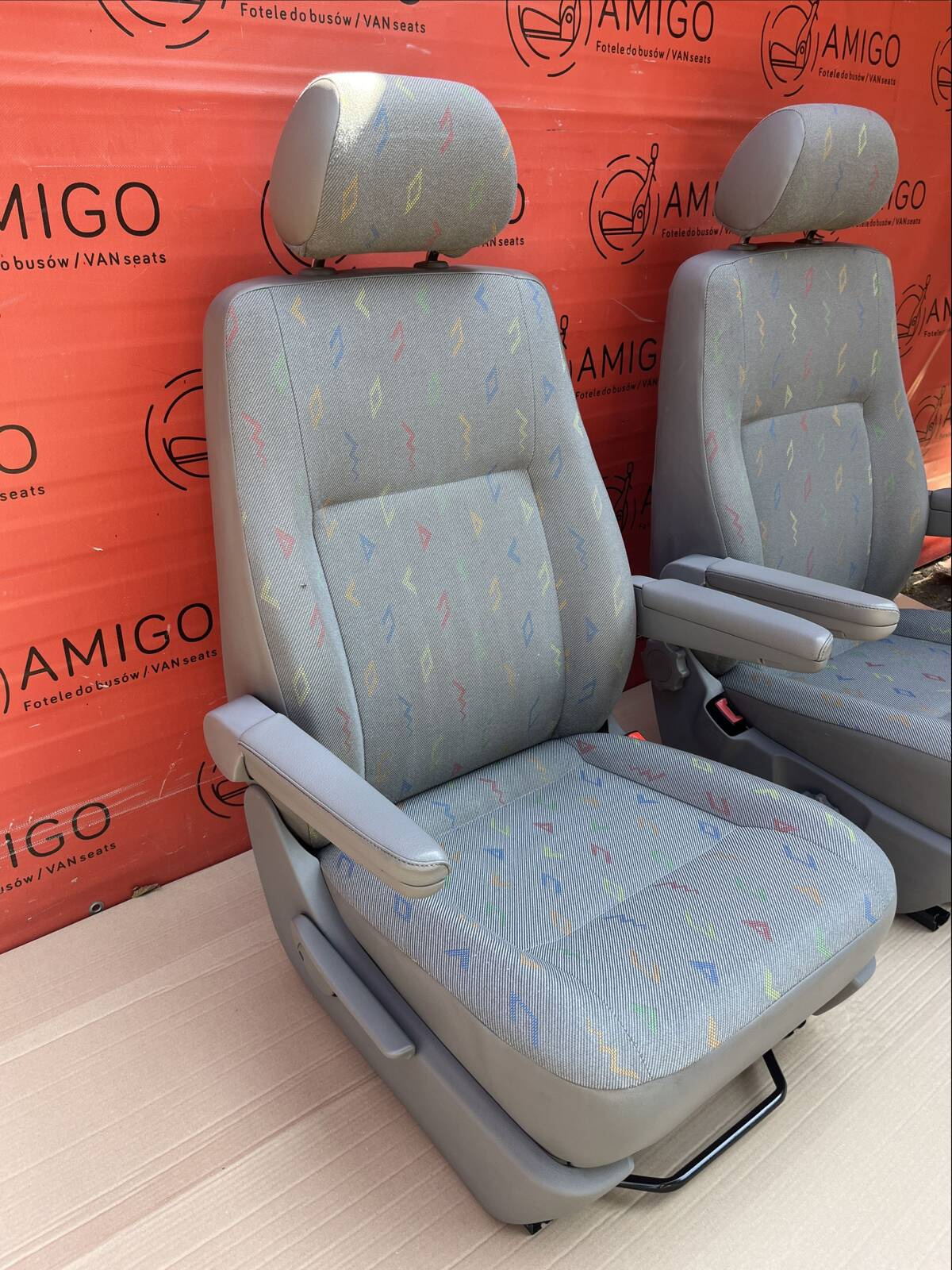 Seat VW T5 Inca front driver & passenger comfort adjustments armrests