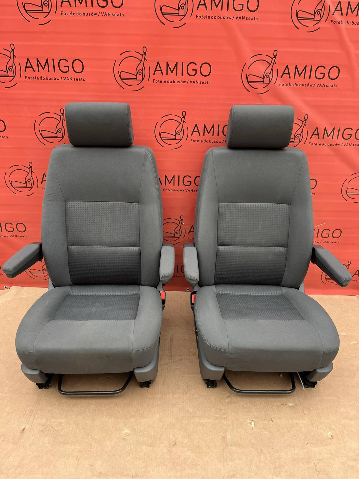 Driver passenger Captain seats seat airbag VW T5 Anthracite DUO Caravelle