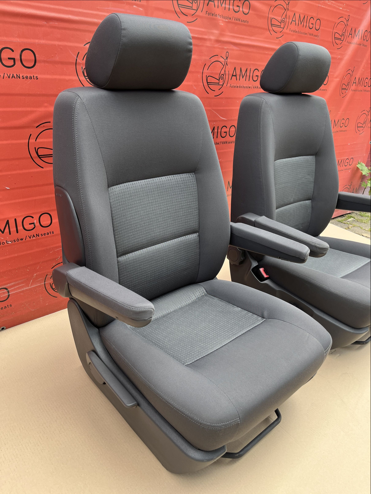 Driver passenger Captain seats seat airbag VW T5 Anthracite DUO Caravelle