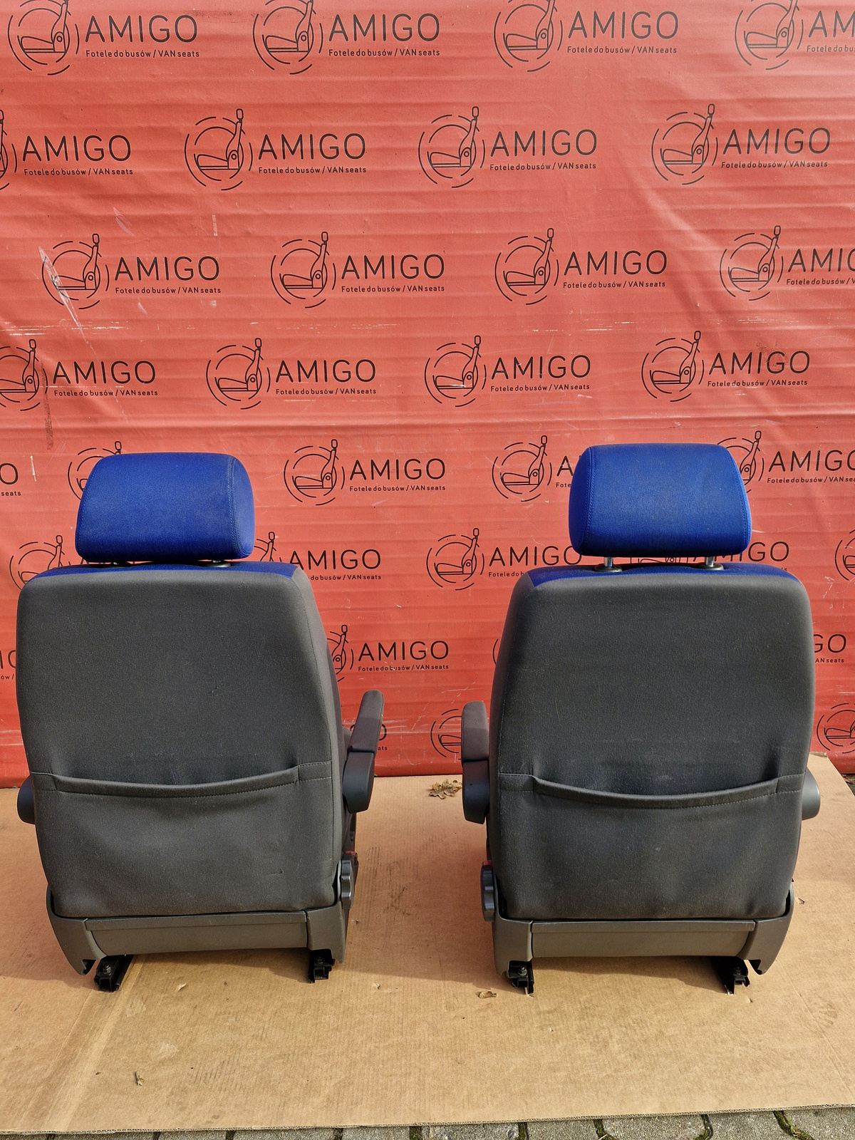 Driver passenger Captain seats seat airbag VW T5 blue DUO Caravelle