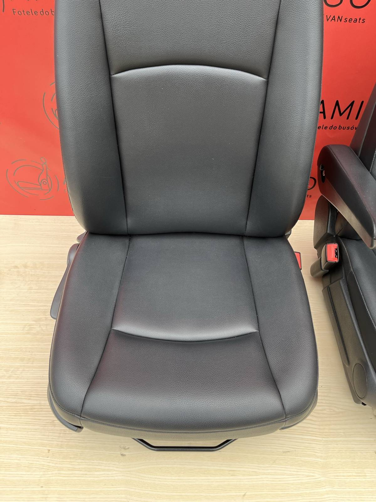 Seat Mercedes Vito W639 driver passenger 2003-2014 armrest adjustments