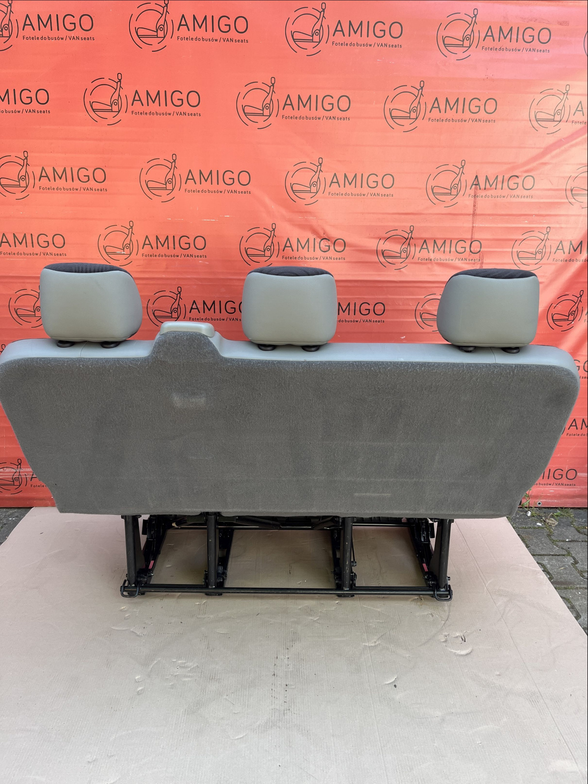 Seat triple bench Renault Trafic Opel Vauxhall Vivaro Nissan Primastar 2001-2014