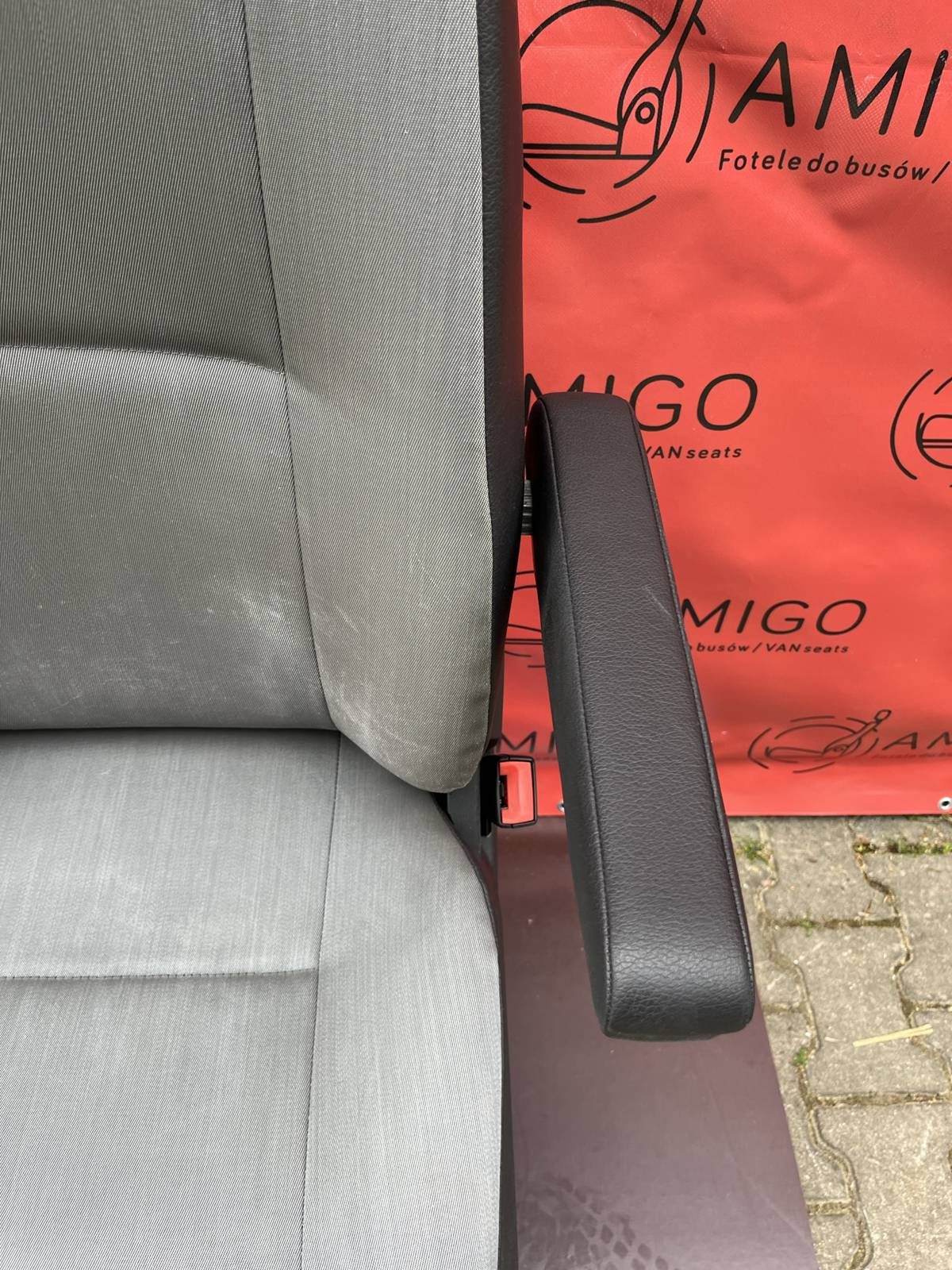 Seat VW Crafter I 2006-2016 UK driver Robust armrest | EU passenger