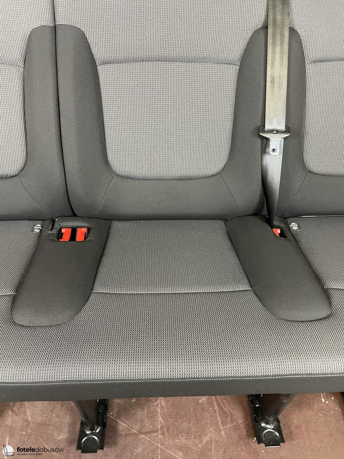 Seat triple bench NEW Renault Trafic Opel Vauxhal Vivaro NV300 Talento belts set