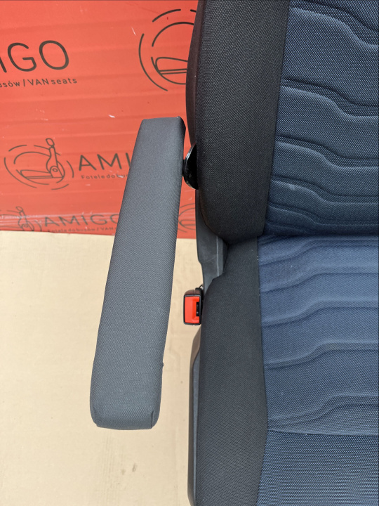 Iveco Daily VI 2014-2021 passenger seat adjustments comfort suspension heated
