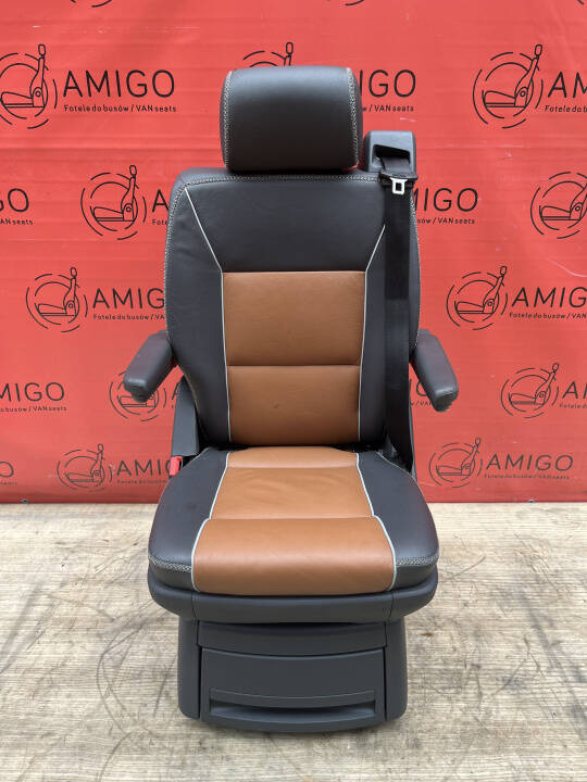 Seat single VW T5.1 T5 GP Multivan Caravelle PanAmericana rear t6 not swivel