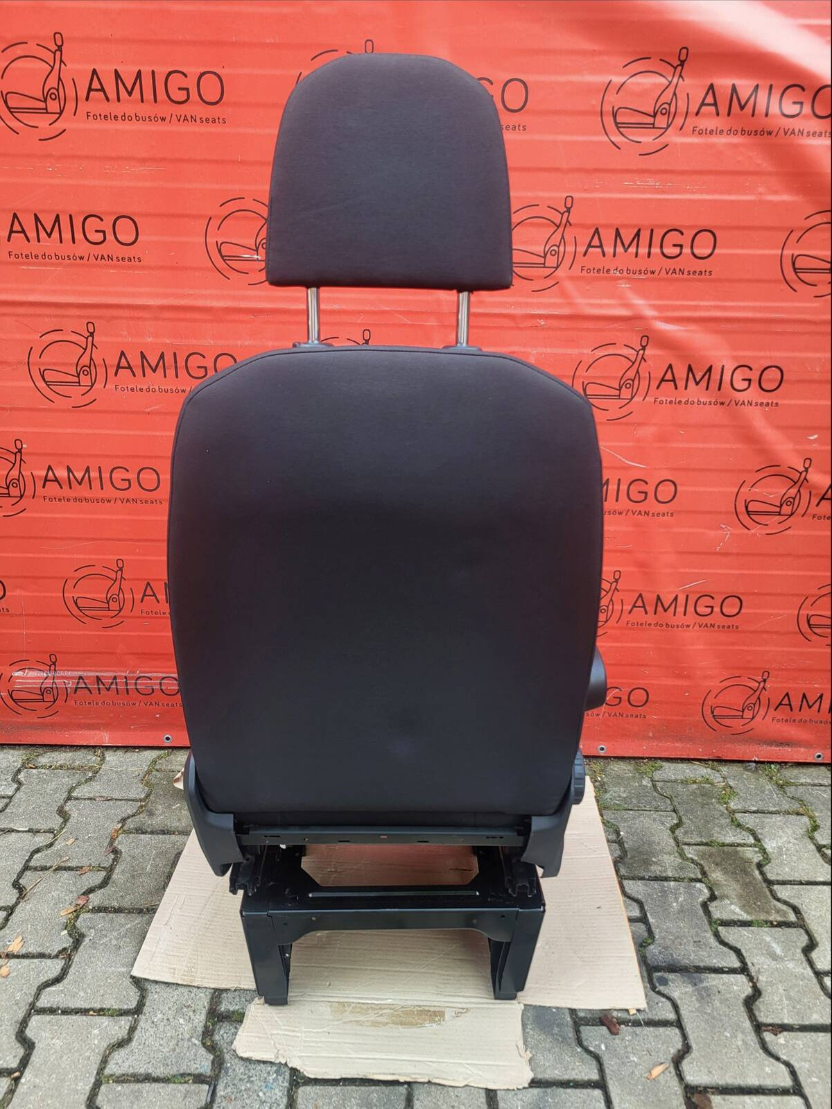 Seat VW Crafter UK passenger | EU driver seat armrest