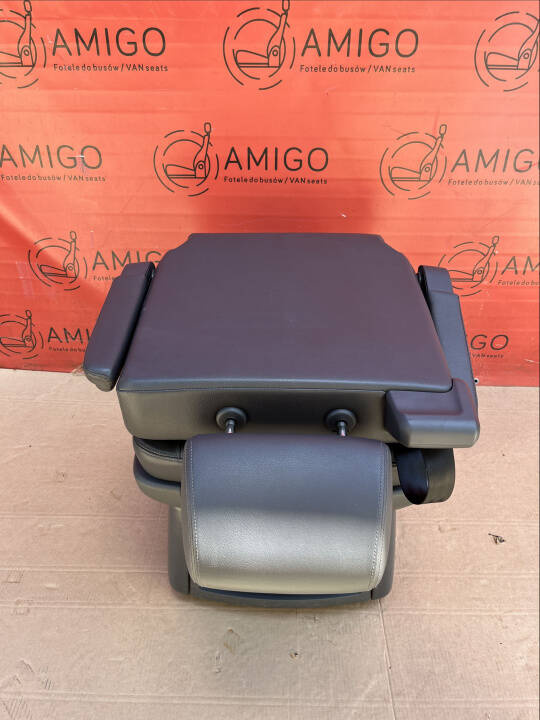 Seat single VW T5 Multivan Caravelle anthracite leather rear t6 swivel