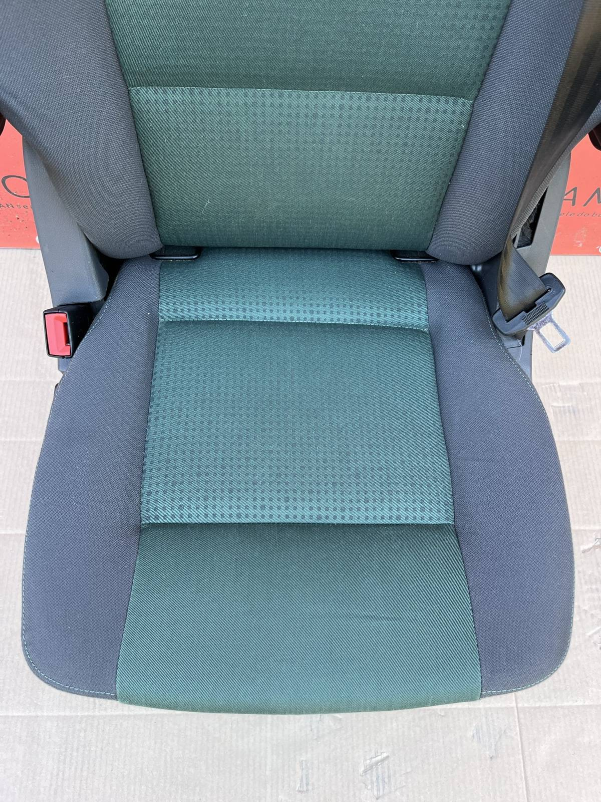 Seat single VW T5 Multivan Caravelle Anthracite Duo Green rear t6 swivel
