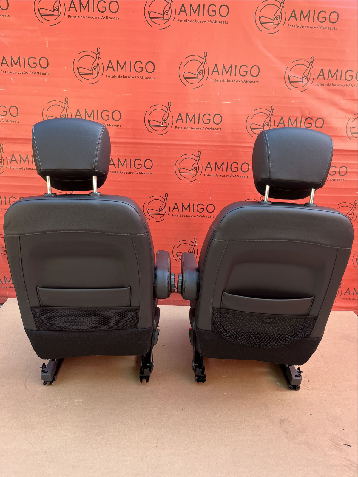 Seat UK driver | EU passenger Renault Trafic SpaceClass Vivaro NV300 Talento