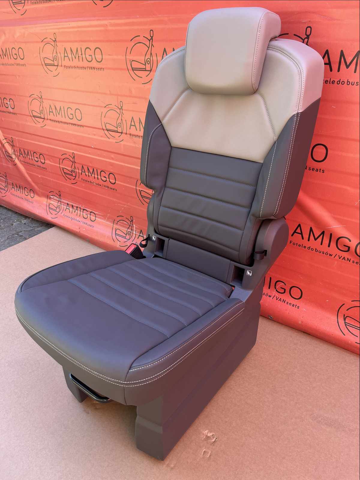 Seat NEW VW Multivan single T7 leather Savona Left