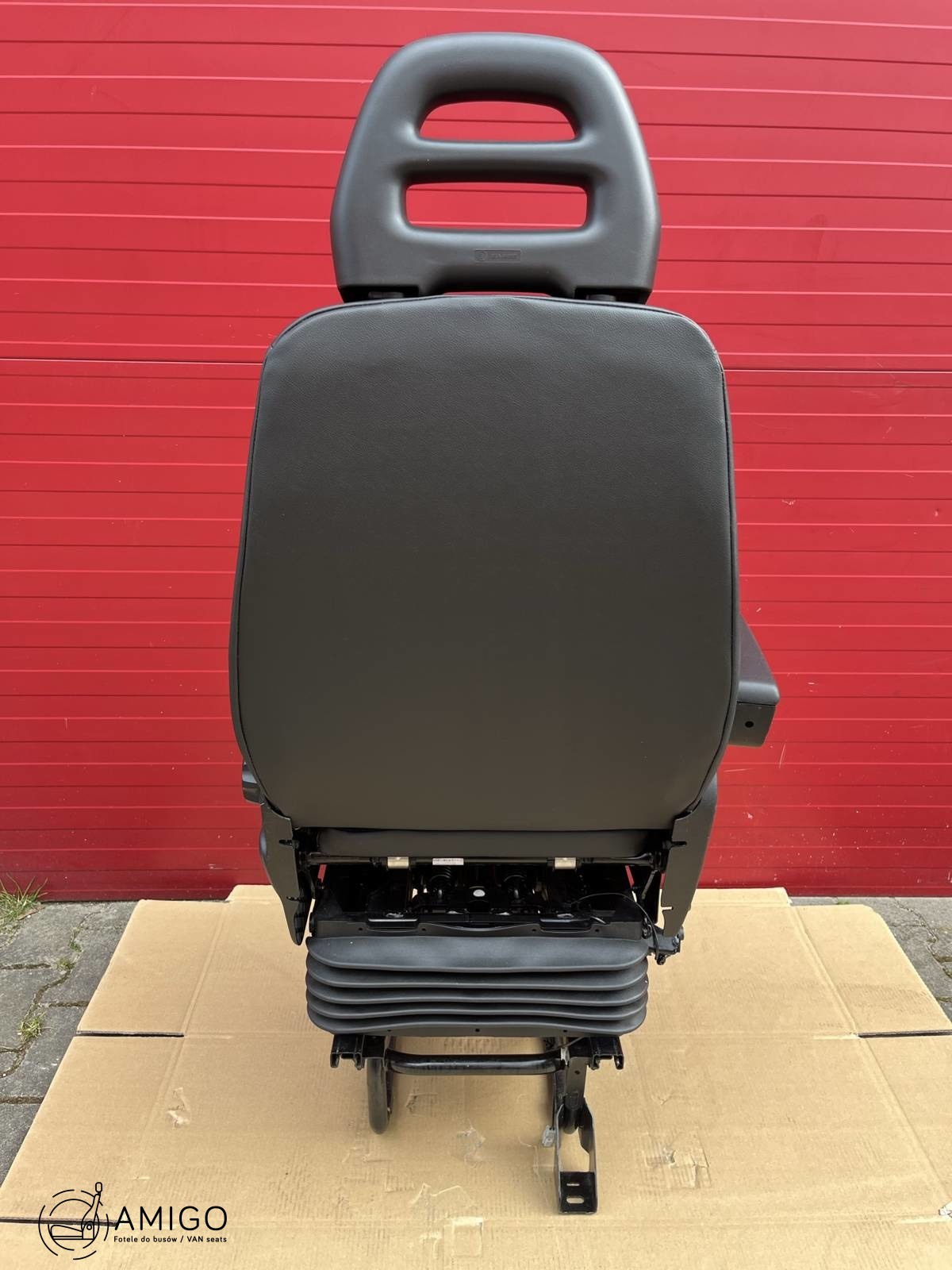 Iveco Daily VI 2014-2022 passenger seat adjustments comfort suspension leatherette