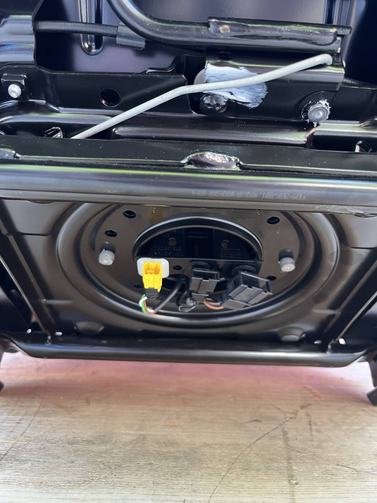 Driver passenger Captain genuine swivel seats seat VW T6.1 California Bricks