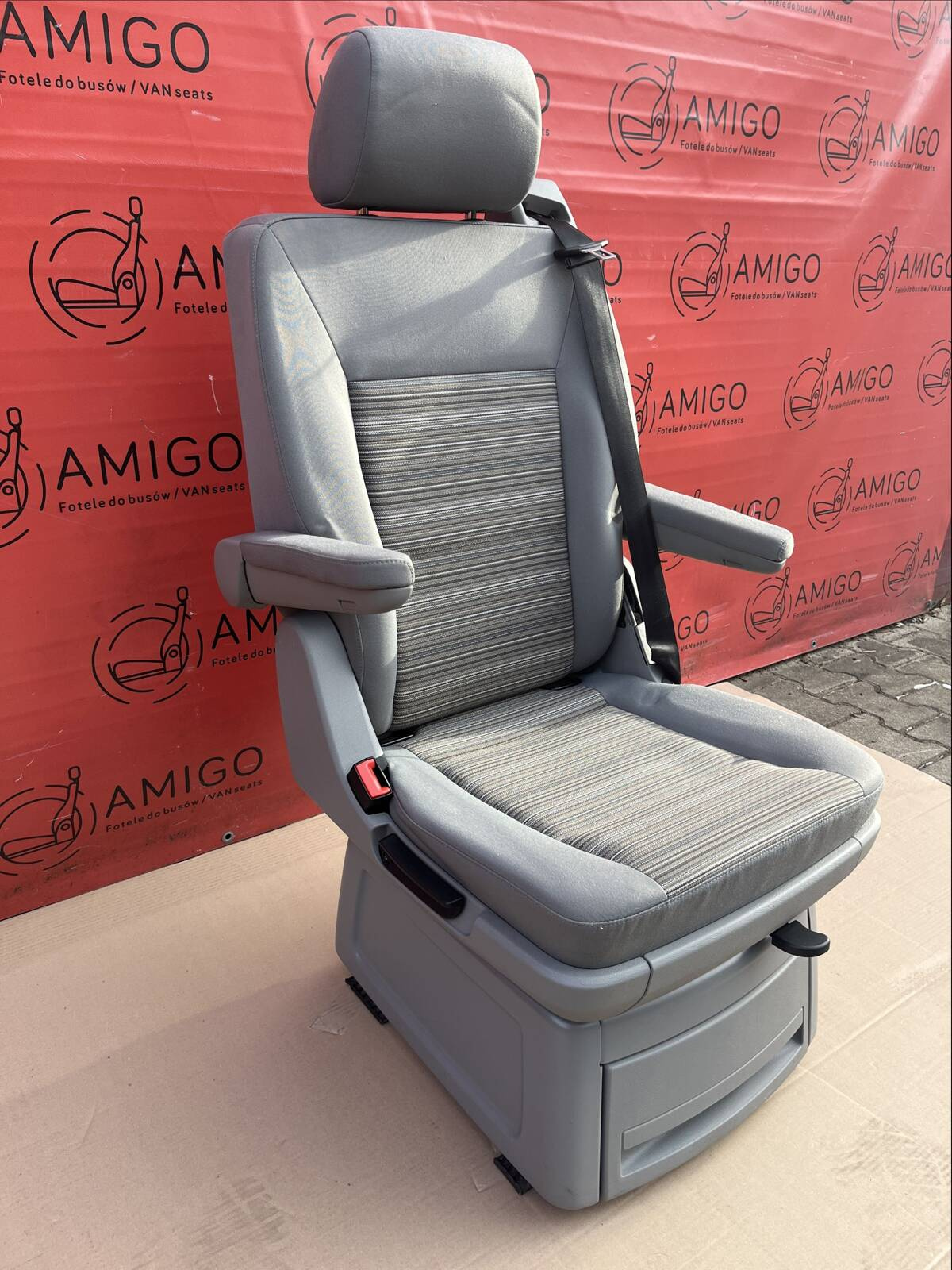 Seat VW T5 T5.1 California Multivan Caravelle KRETA swivel rear single