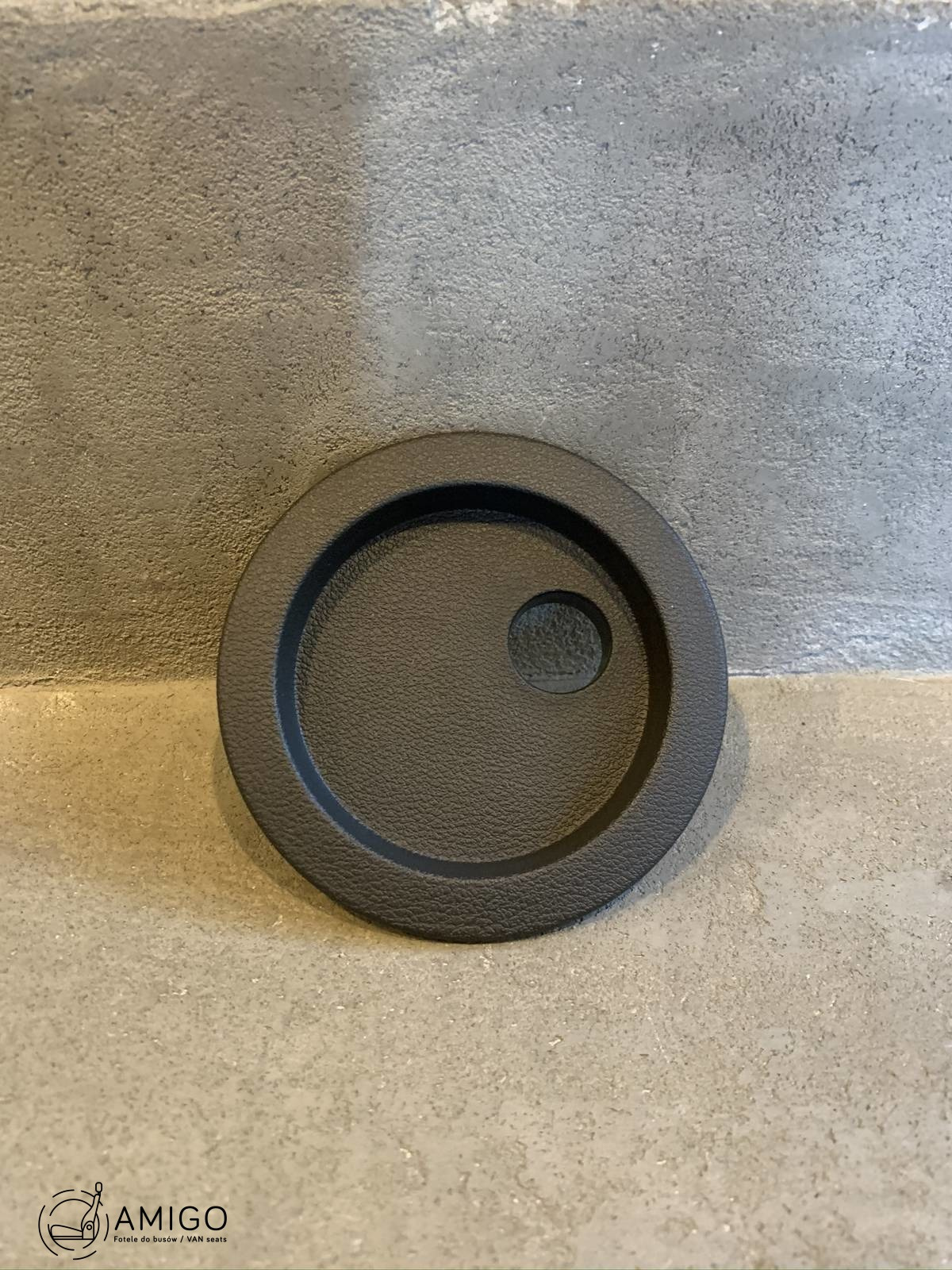 VW T5 baggage handle 7H0863467 mounting for tie-down eye black NEW! OEM