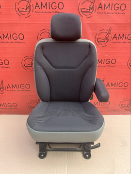 Seat EU passenger | UK driver Renault Trafic Opel Vauxhall Vivaro Nissan Primastar 2001-2014