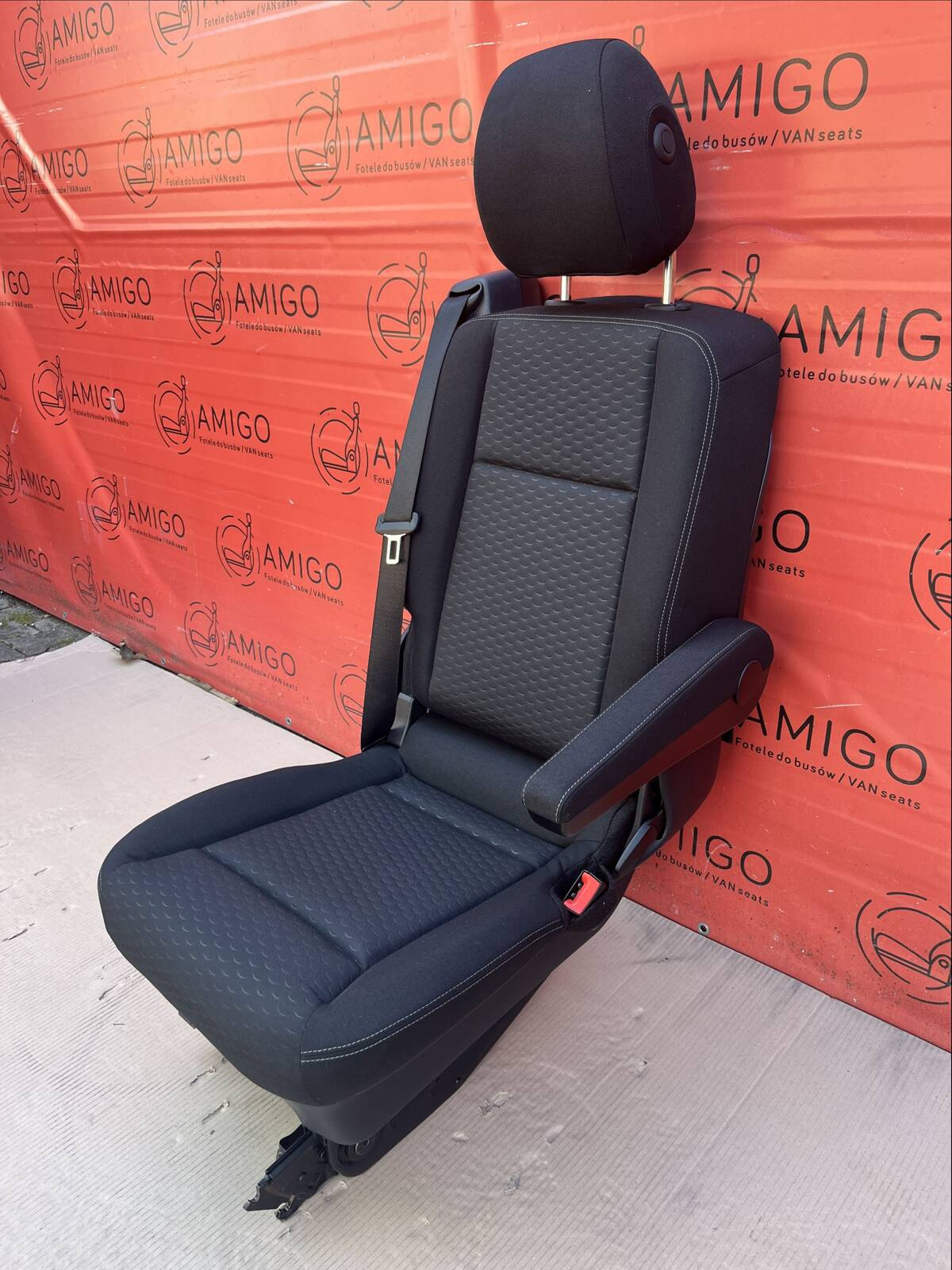 Seat single rear left Renault Trafic SpaceClass V-class W447 Black Connect