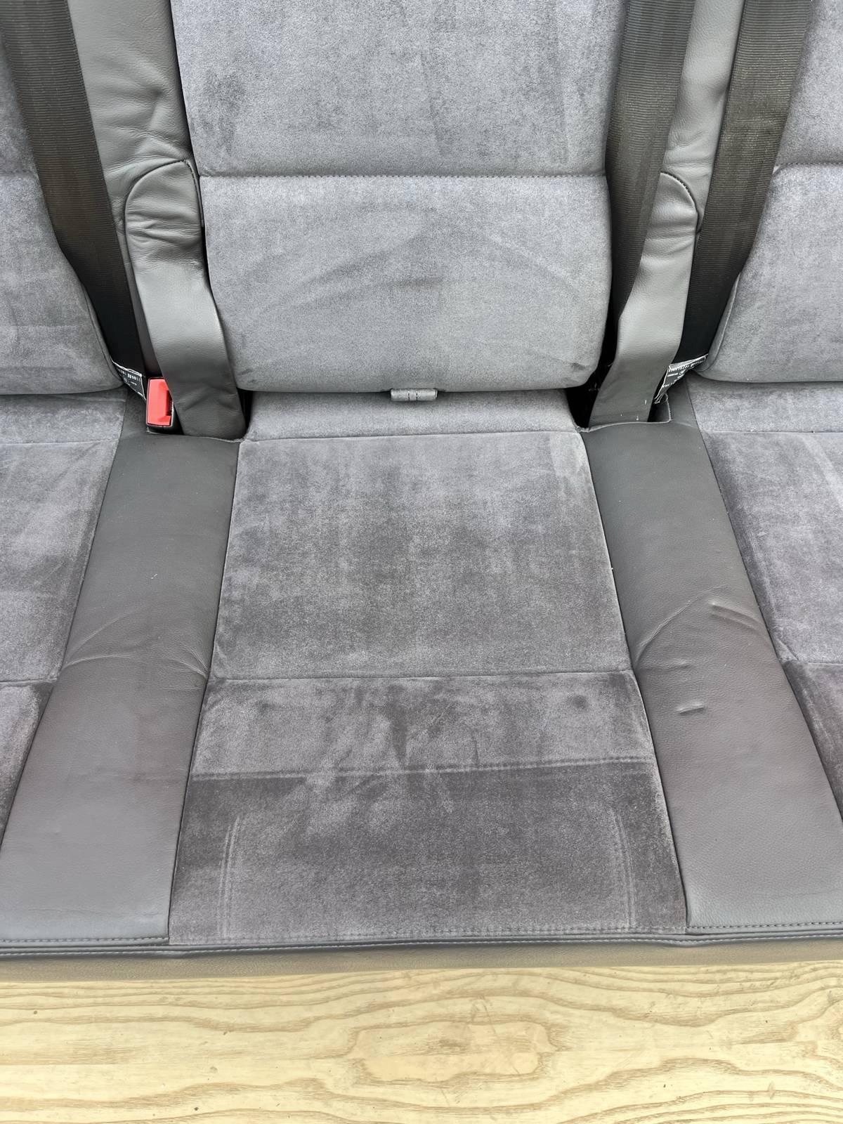 Bench rear triple seat VW T5 anthracite leather alcantara Multivan Caravelle t6
