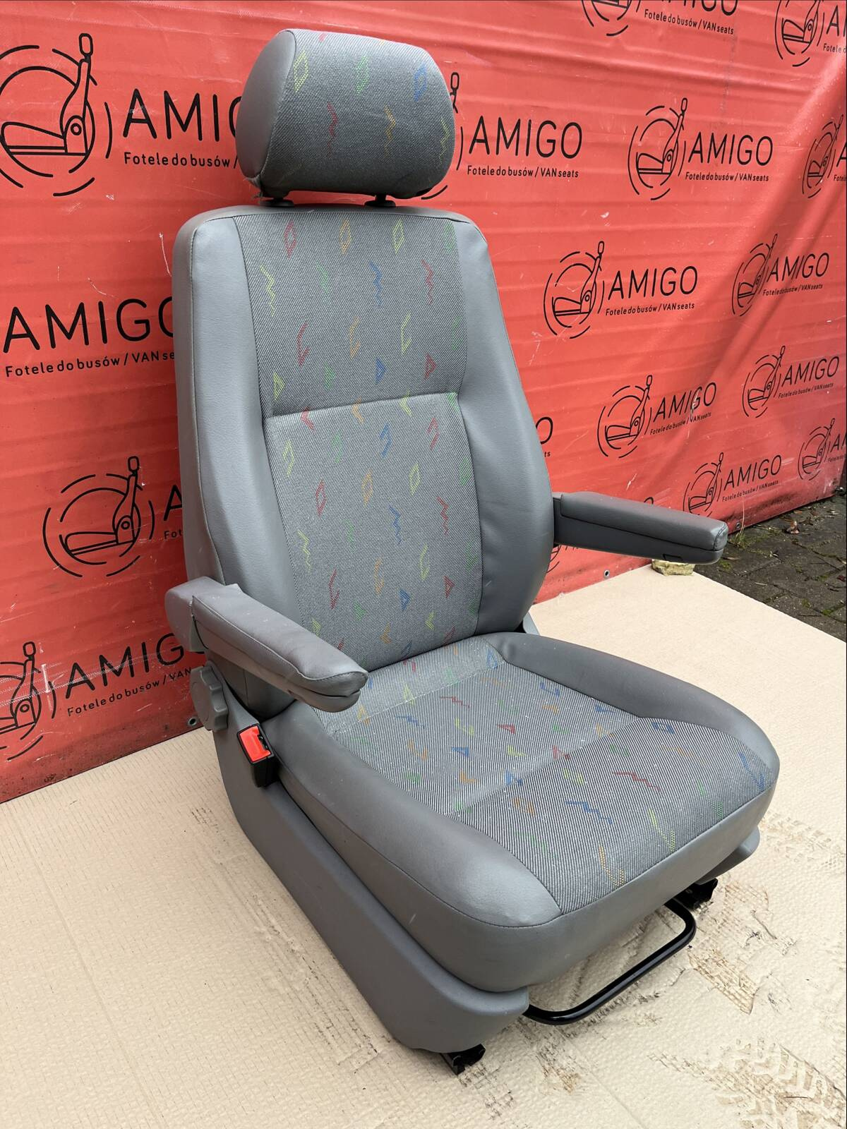 Seat VW T5 Inca sky front UK passenger | EU driver seat armrests leatherette