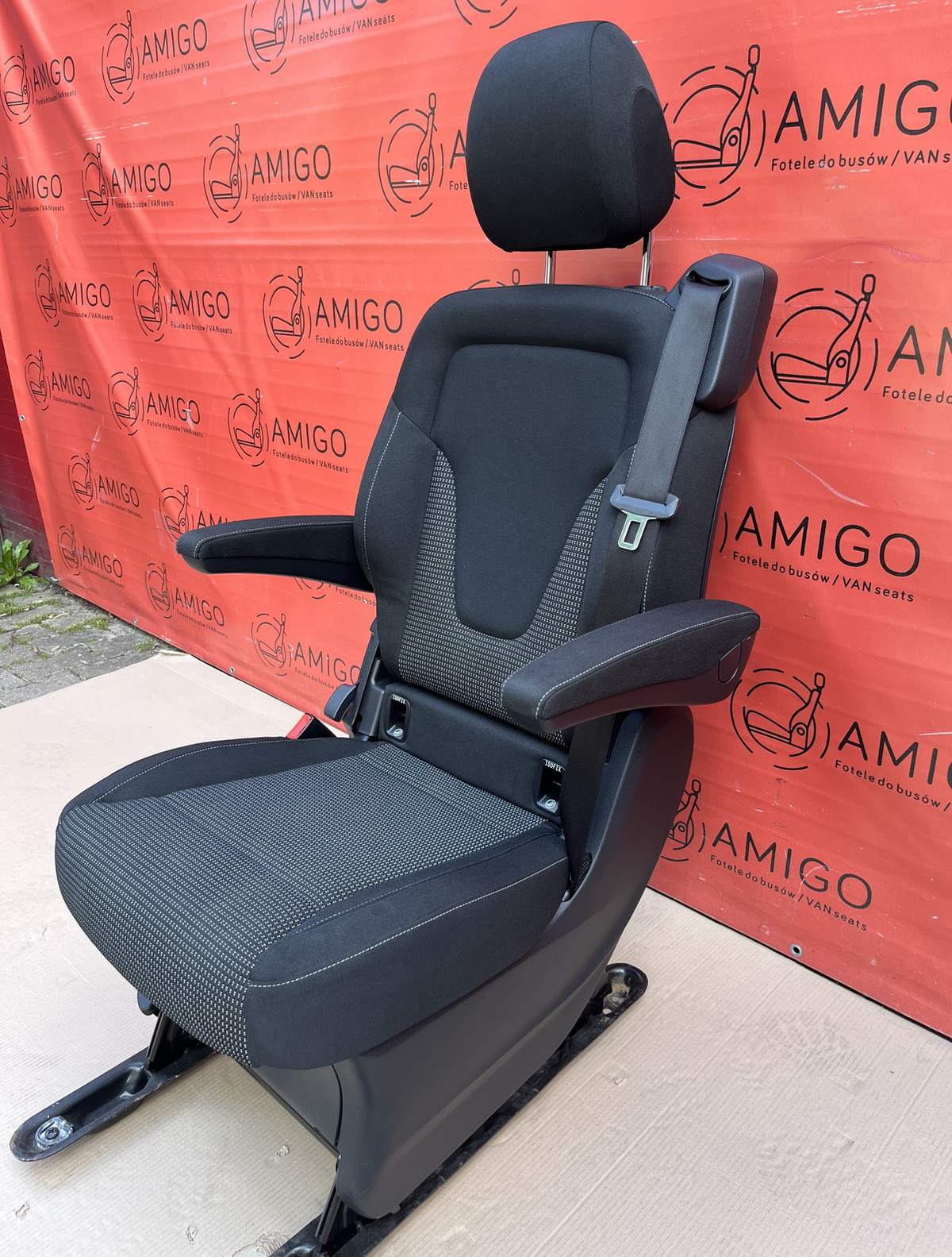 Seat single rear Mercedes V-class W447 Black Santos