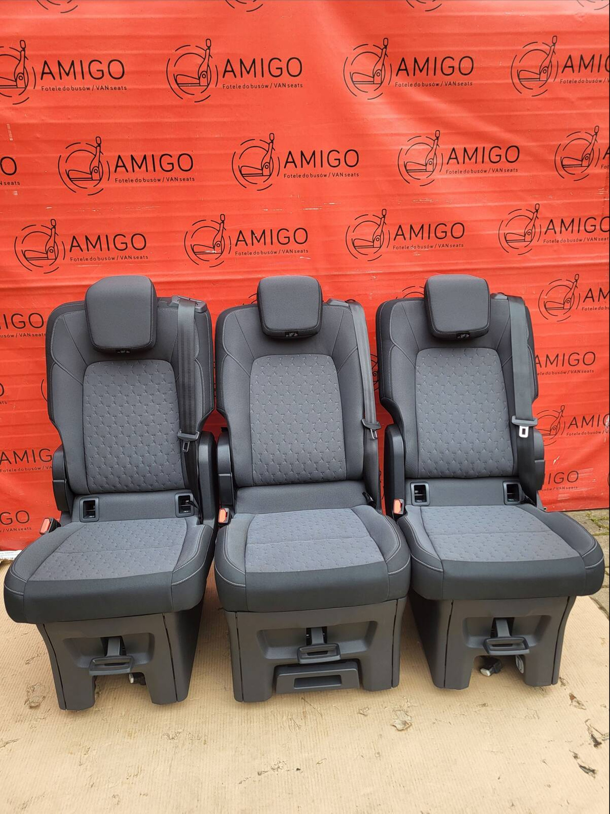 Seat 1+1+1 Ford Transit Tourneo Custom V710 2024-2025 bench rear seats triple single
