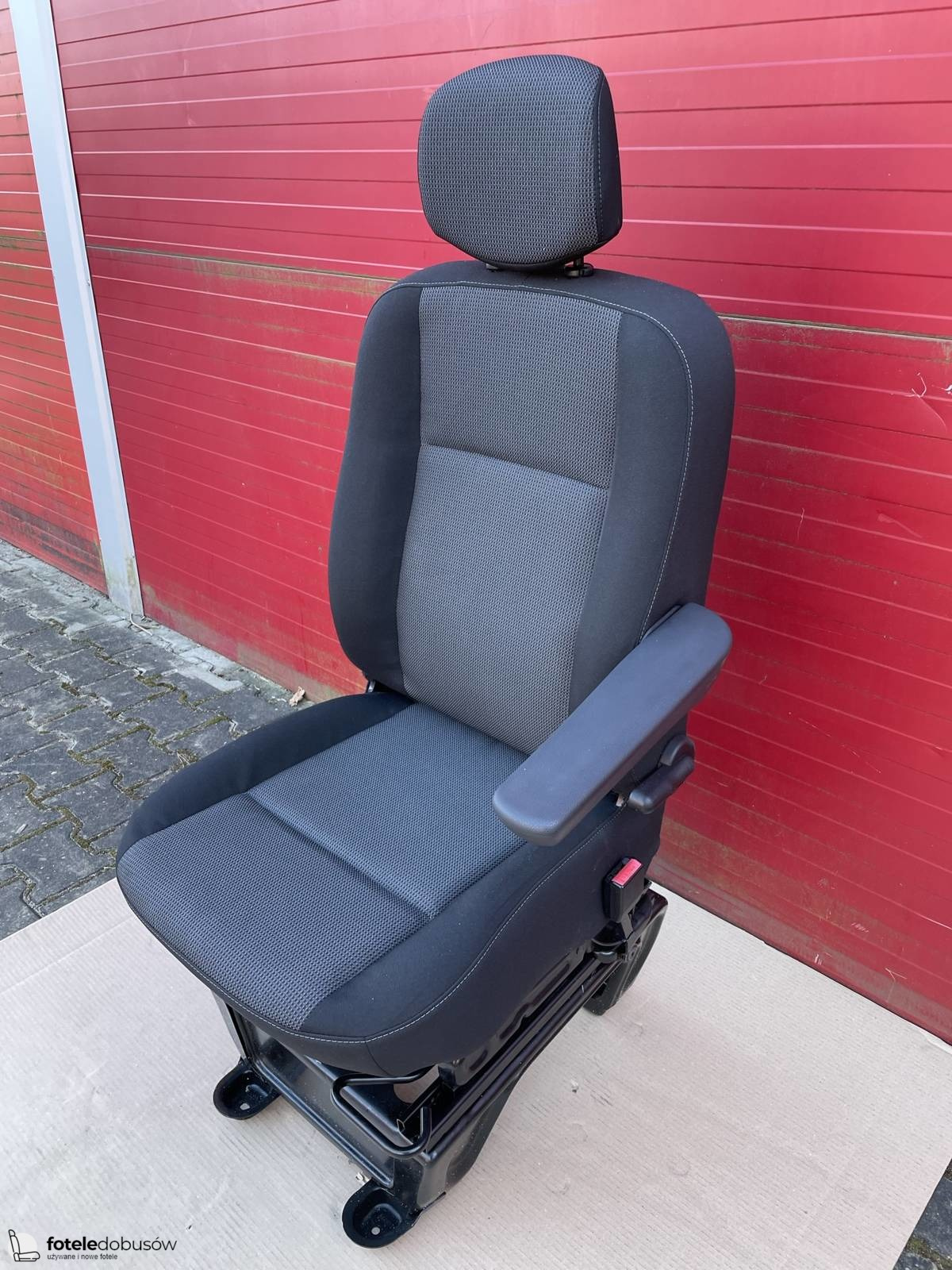 Seat Opel Vauxhall Movano Master NV400 captain UK driver | EU passenger adjustments armrest