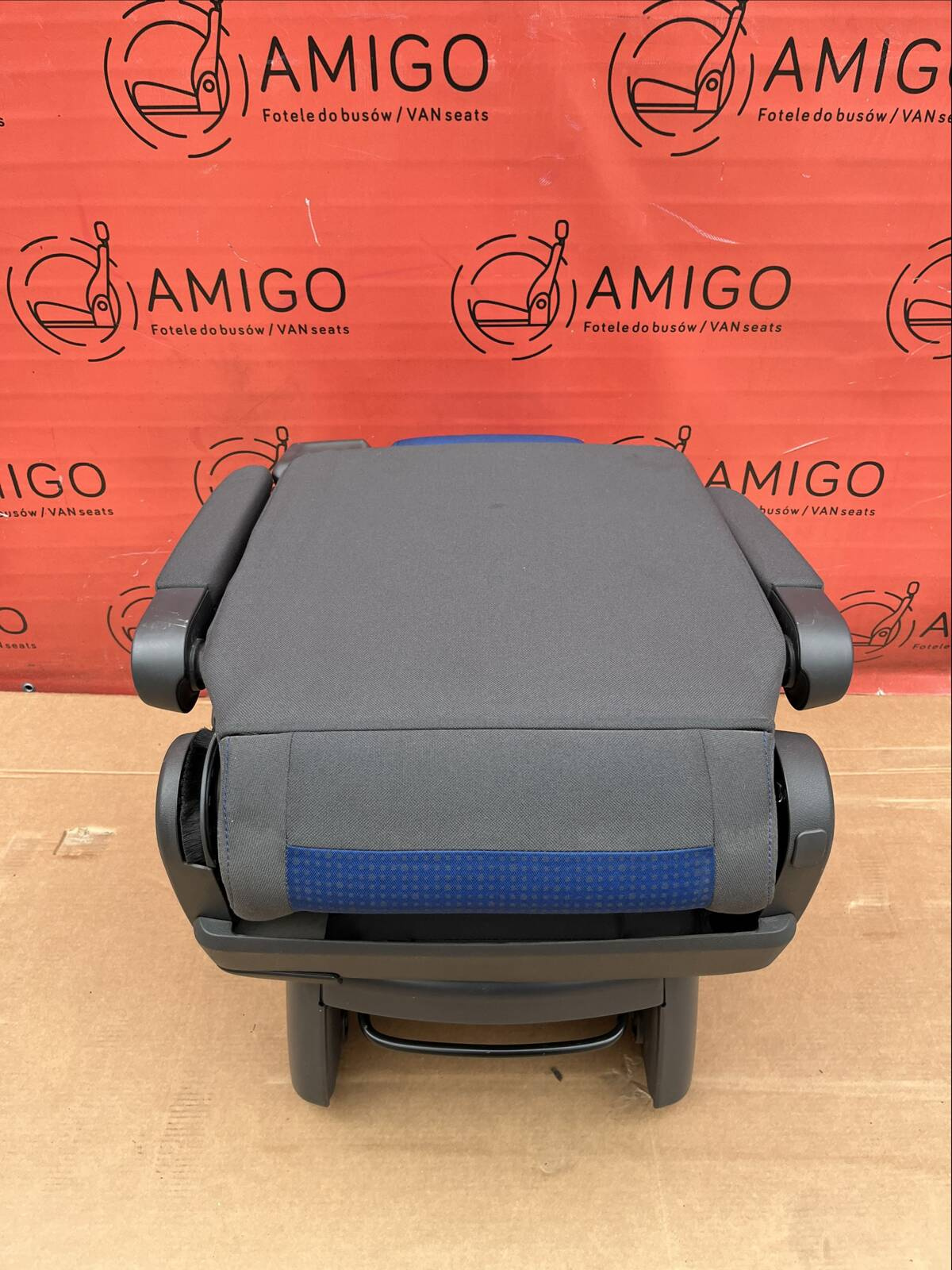 Seat single VW T5 Multivan Caravelle Anthracite Duo Blue rear t6 not swivel