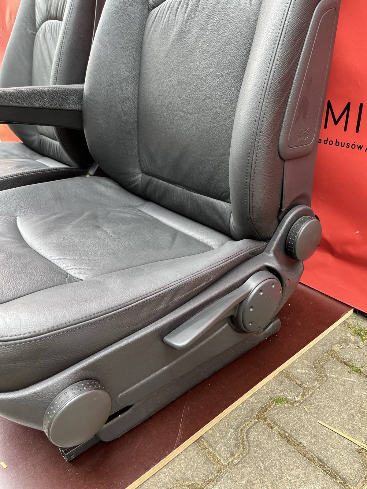 Seat Mercedes Vito W639 driver passenger 2003-2014 armrest adjustments