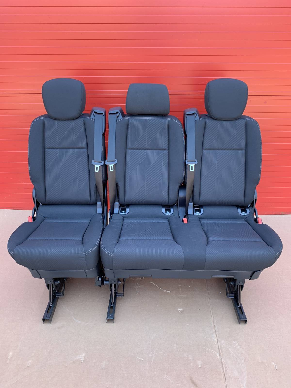 MB V-class Vito Renault Trafic Spaceclass Opel Vivaro Tourer rear bench seat
