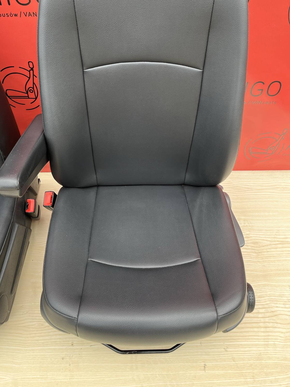 Seat Mercedes Vito W639 driver passenger 2003-2014 armrest adjustments