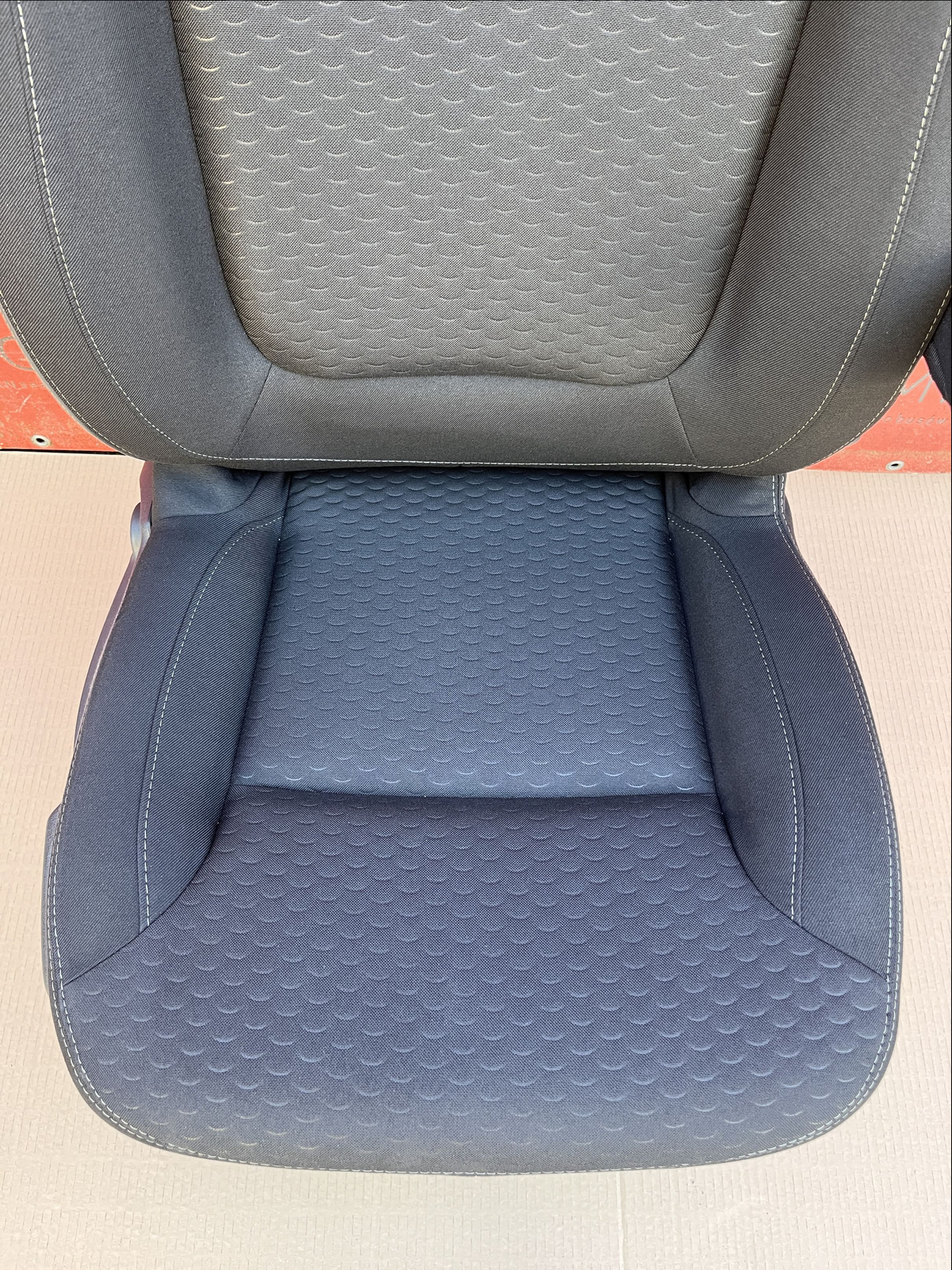 Seat EU passenger | UK driver Opel Vivaro B Renault Trafic NV300 Talento airbag heated