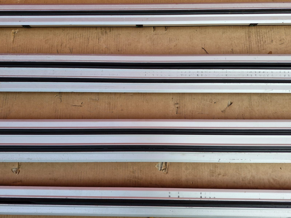 Rear rails for seats double Volkswagen VW T5 Multivan Caravelle SWB set