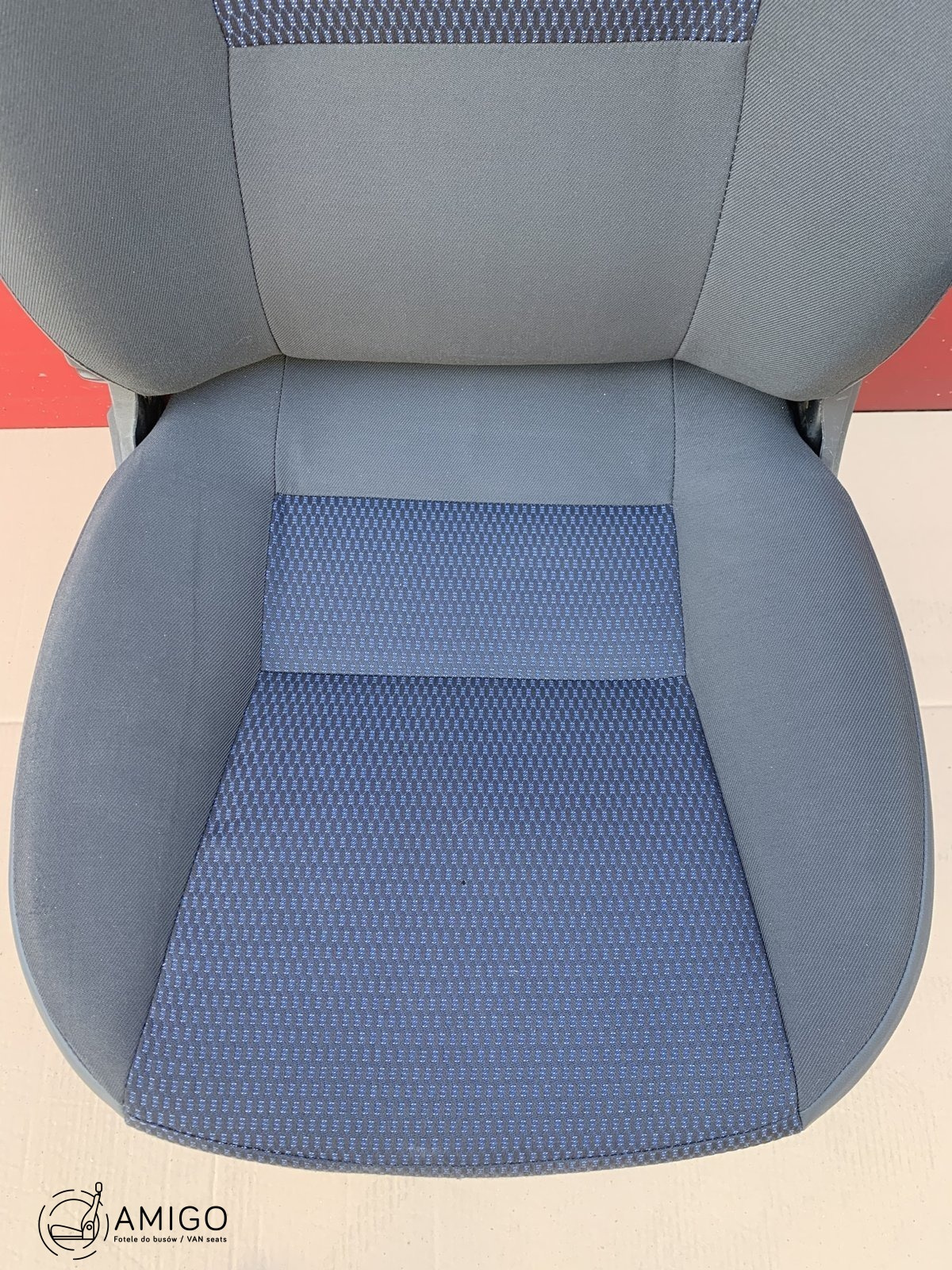 Seat Fiat Ducato Boxer Jumper Citroën Relay EU passenger | UK driver seat armrest adjustments