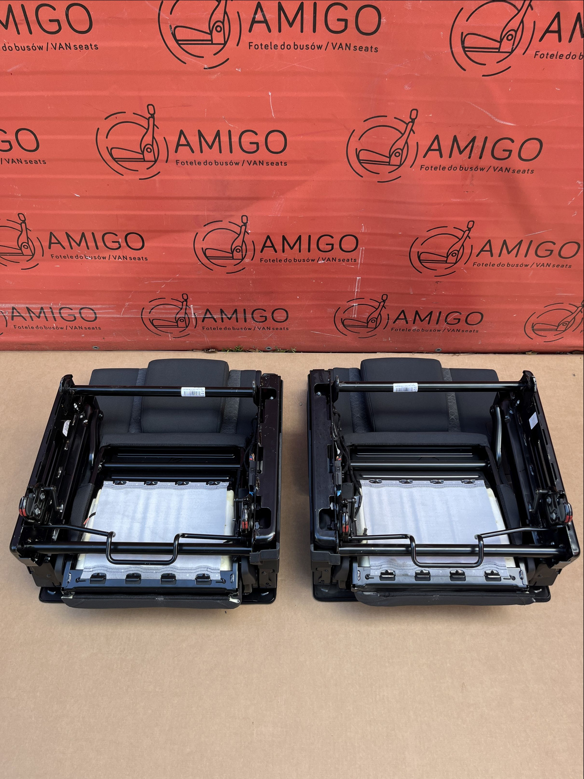 Ford Tourneo Connect VW Caddy MAXI MK5 Seat rear bench double third row