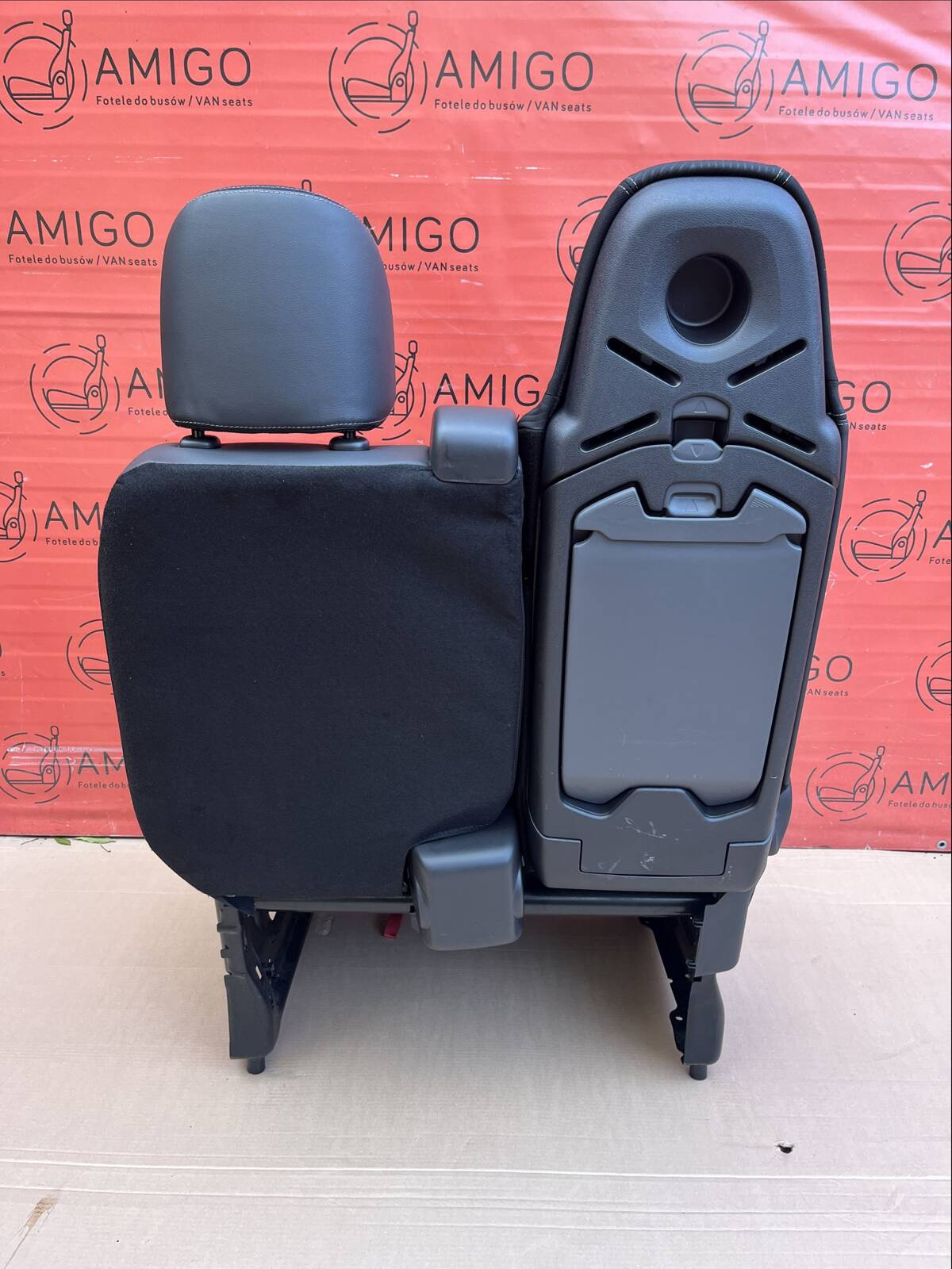 Seat Renault Trafic Vivaro NV300 TALENTO front double passenger JAVA RHD