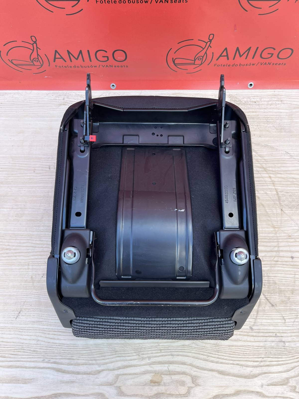 Seat single 2rd row middle Berlingo Doblò Combo Partner Rifter ProAce City