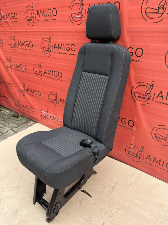 Seat Ford Transit MK8 single rear Traxon