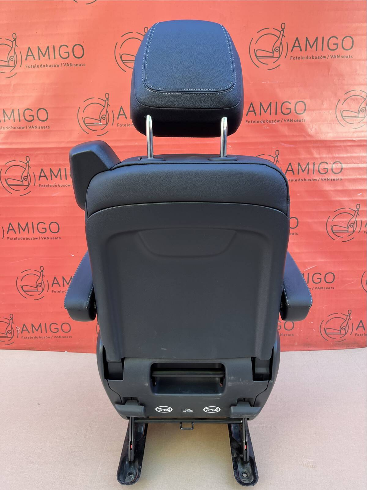 Seat single rear Mercedes V-class W447 Leather Lugano Black NEW