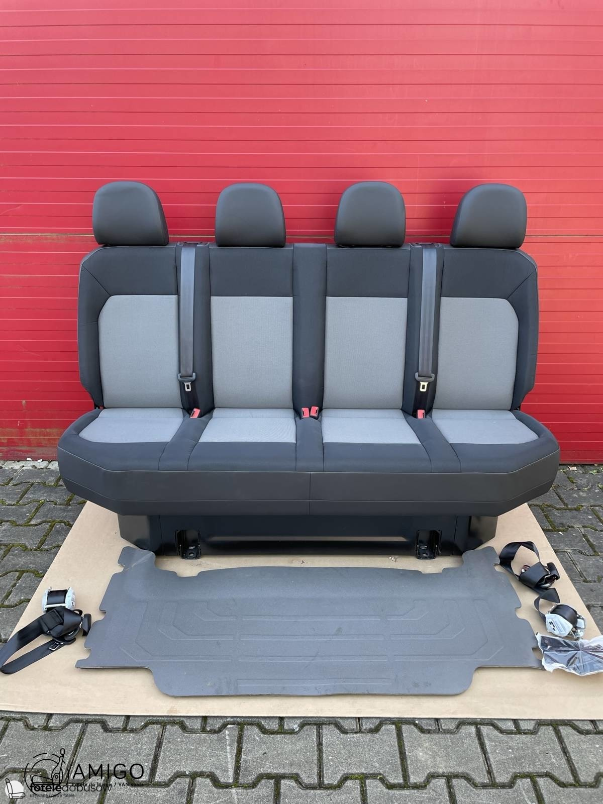 Seat VW Crafter II MAN TGE 2016-2025 quadruple rear four-seats bench belts