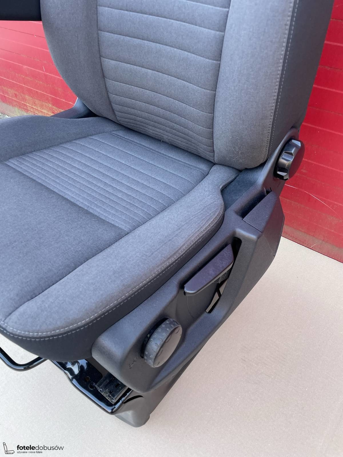 Ford Transit Custom MK8 Seat UK passenger | EU driver armrest Inroad Palazzo Grey airbag