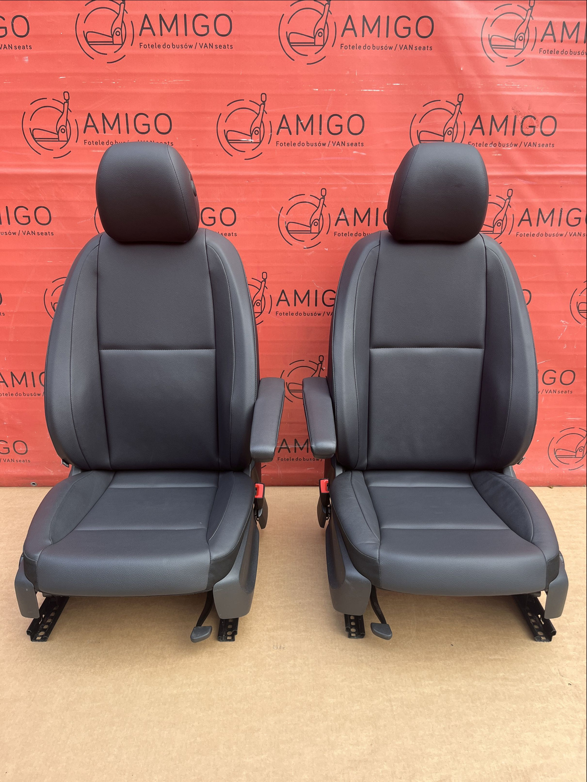 Seat Mercedes Vito W447 driver passenger 2014-2025 armrest adjustments Leatherette