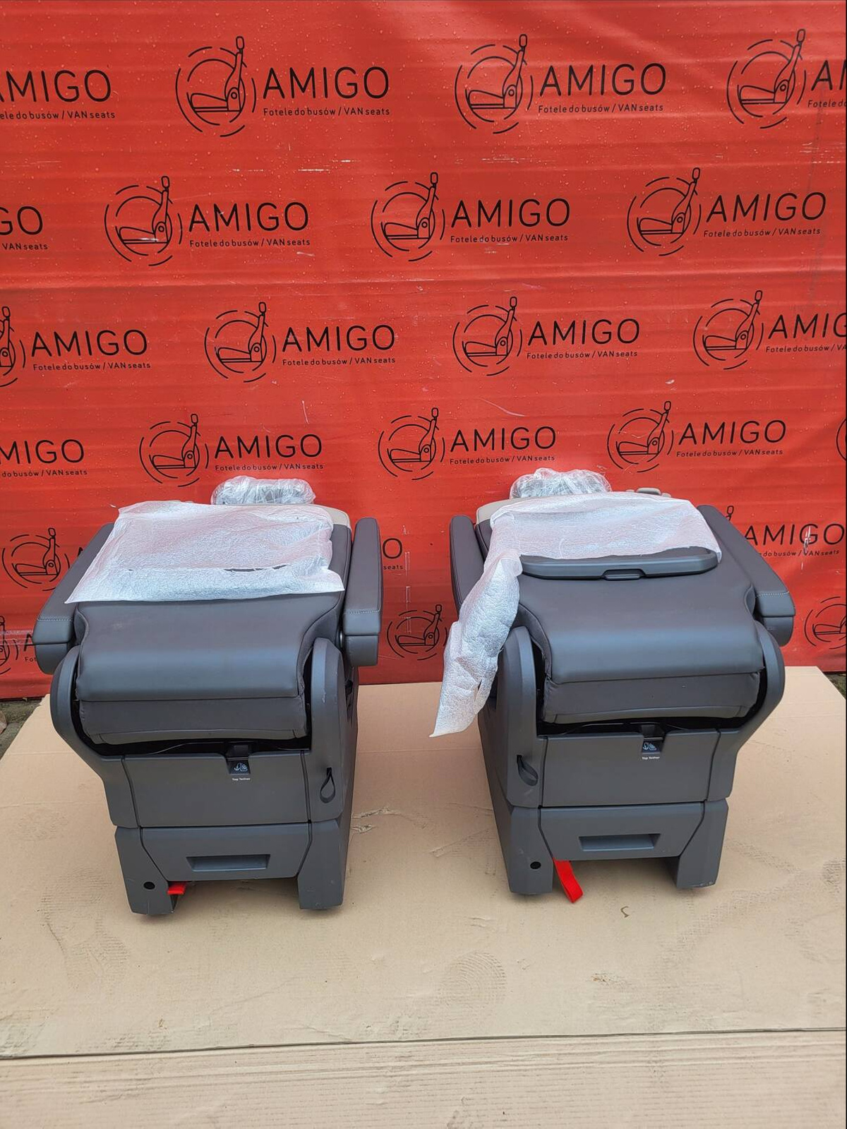 NEU VW Multivan T7 Sitze armlehne isofix Leder links rechts