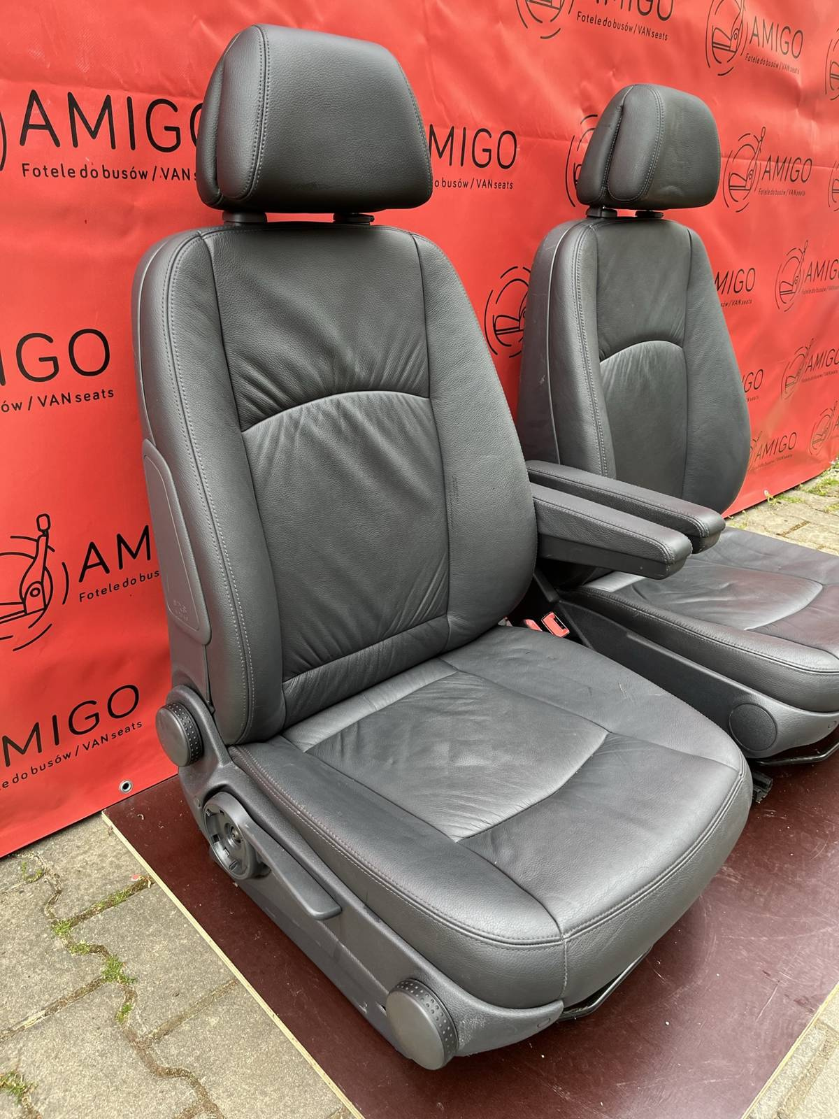 Seat Mercedes Vito W639 driver passenger 2003-2014 armrest adjustments