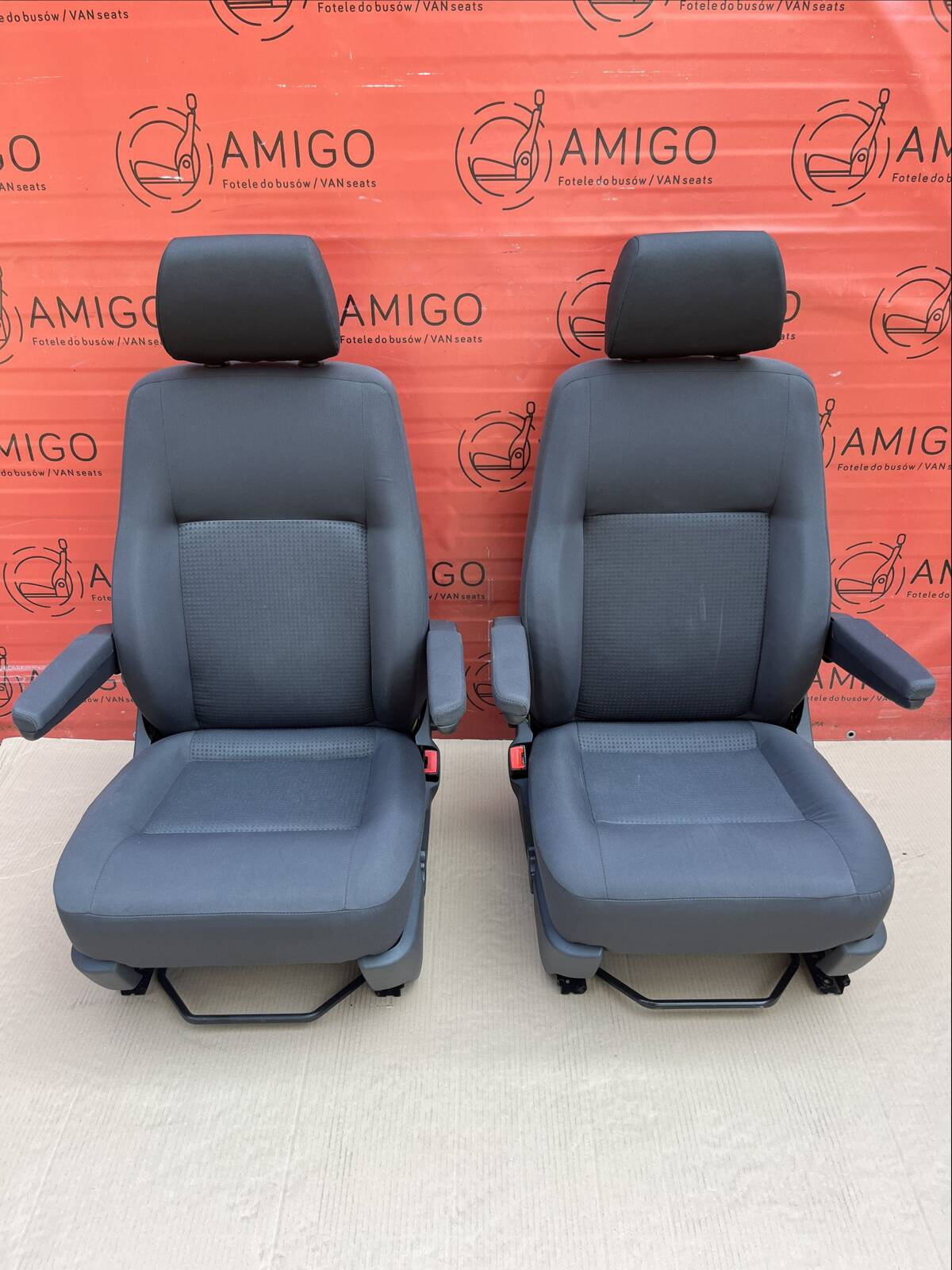 Driver passenger seat VW T5 DUO Caravelle