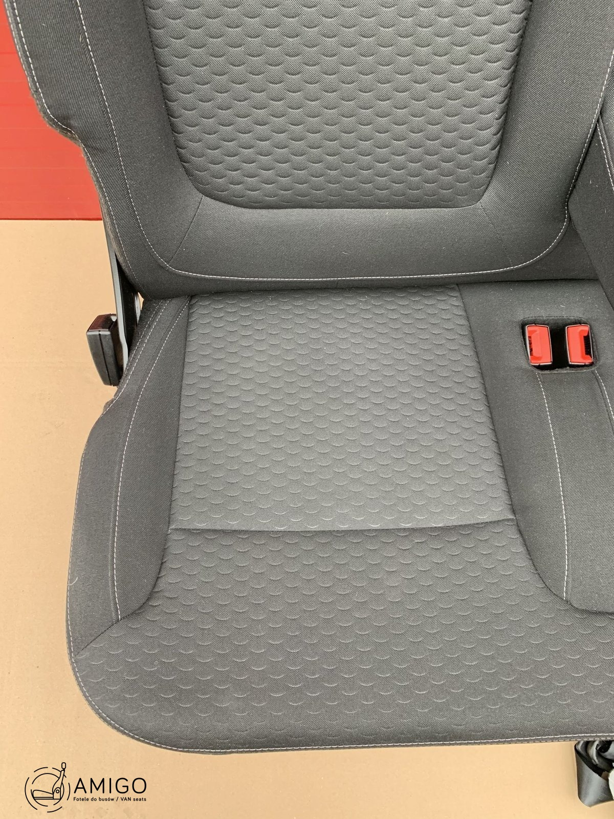 Seat triple bench Renault Trafic Opel Vauxhall Vivaro NV300 Talento belts set